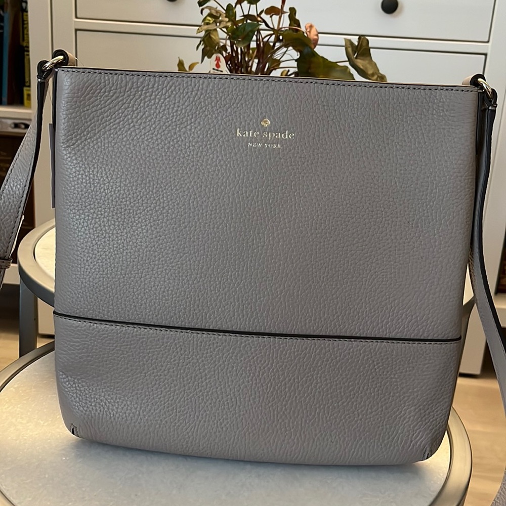 Kate Spade New York Southport Ave Pebbled Leather Crossbody Muted, Light Taupe